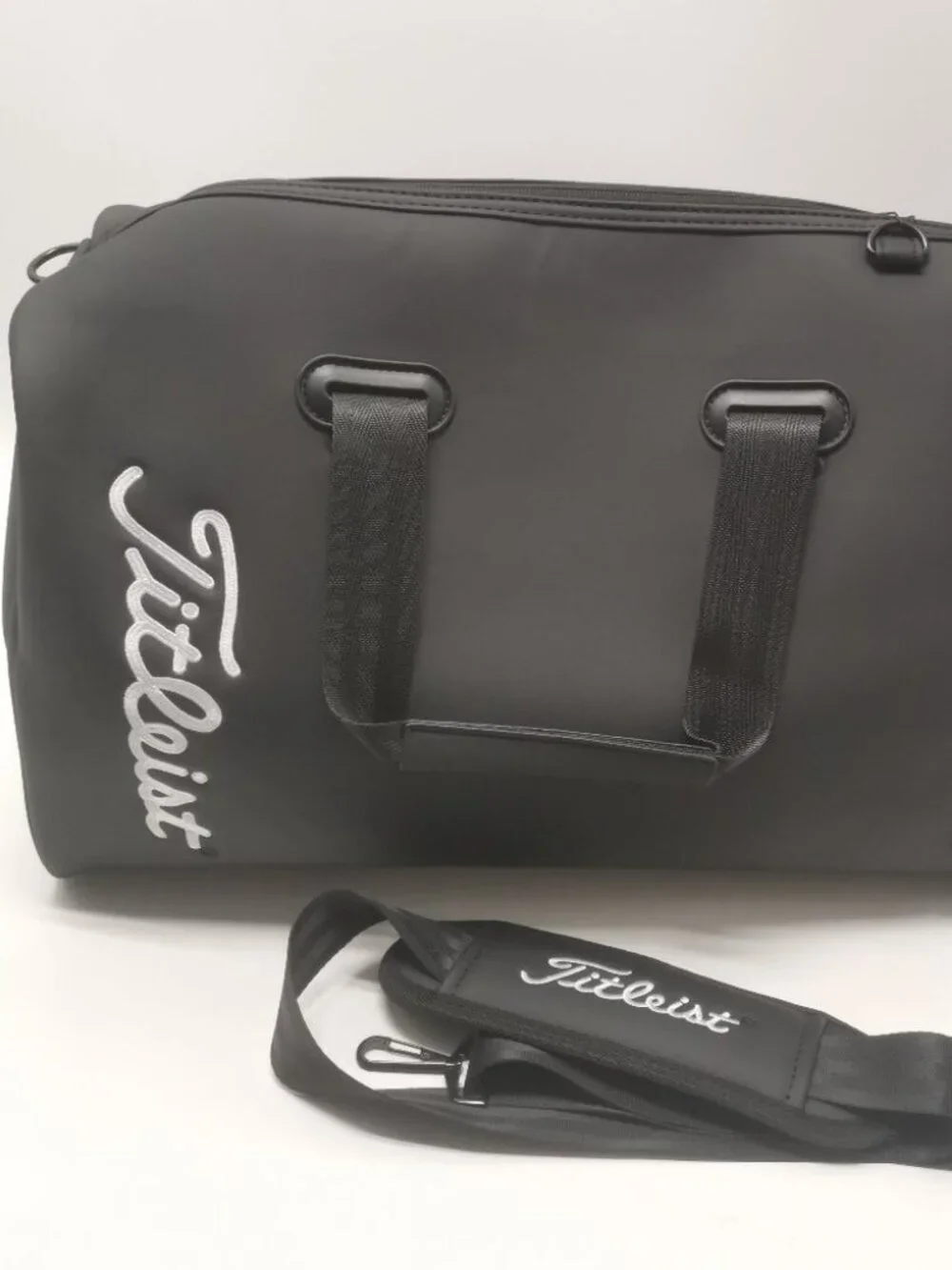 Pre-owned Titleist Golf Garment Bag Handheld Shoe Bag Portable Weekender Bag